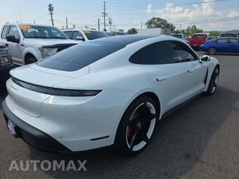 2021 Porsche Taycan 4S – miniatura 3