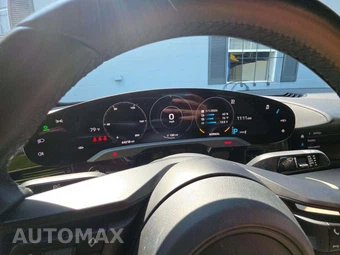 2021 Porsche Taycan 4S – miniatura 9