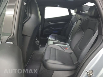 2021 Porsche Taycan 4S – miniatura 13