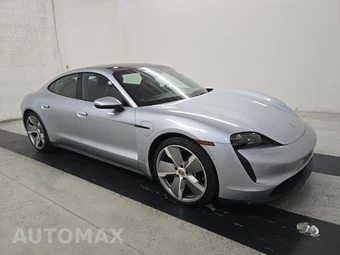 2021 Porsche Taycan 4S – miniatura 3