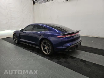 2021 Porsche Taycan Turbo S – miniatura 6