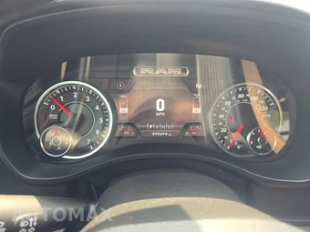 2021 Ram 1500 Big Horn Crew Cab Medium Bed - miniatura 12