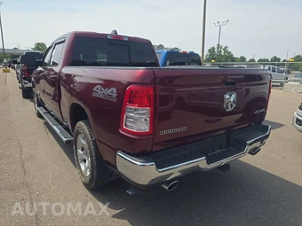 2021 Ram 1500 Big Horn Crew Cab Medium Bed - miniatura 6