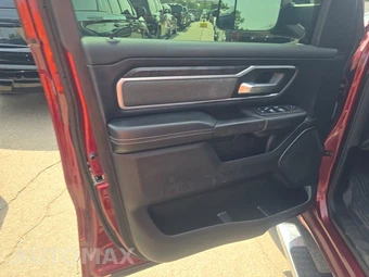2021 Ram 1500 Big Horn Crew Cab Medium Bed - miniatura 9