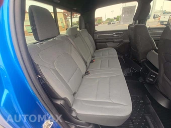 2021 Ram 1500 Big Horn Crew Cab Medium Bed - miniatura 16