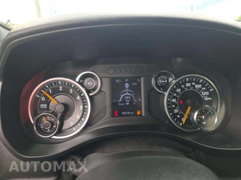 2021 Ram 1500 Big Horn Crew Cab Short Bed - miniatura 9