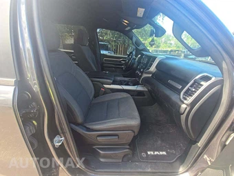 2021 Ram 1500 Big Horn Crew Cab Short Bed - miniatura 18