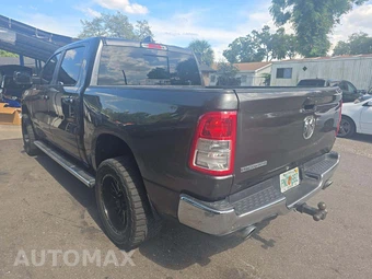 2021 Ram 1500 Big Horn Crew Cab Short Bed - miniatura 2