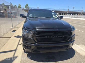 2021 Ram 1500 Big Horn Crew Cab Short Bed - miniatura 2
