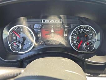 2021 Ram 1500 Big Horn Crew Cab Short Bed - miniatura 9