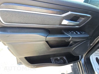 2021 Ram 1500 Big Horn Crew Cab Short Bed - miniatura 9