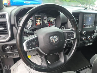 2021 Ram 1500 Big Horn Crew Cab Short Bed - miniatura 10