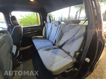 2021 Ram 1500 Big Horn Crew Cab Short Bed - miniatura 13