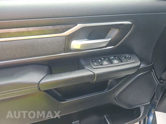 2021 Ram 1500 Big Horn Crew Cab Short Bed - miniatura 15