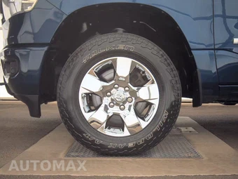2021 Ram 1500 Big Horn Crew Cab Short Bed - miniatura 9