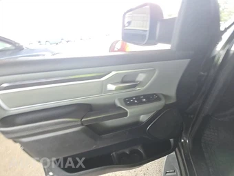 2021 Ram 1500 Big Horn Crew Cab Short Bed - miniatura 9