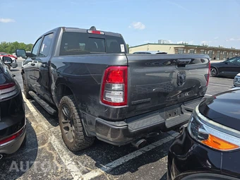 2021 Ram 1500 Big Horn Crew Cab Short Bed - miniatura 6