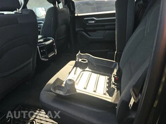 2021 Ram 1500 Big Horn Crew Cab Short Bed - miniatura 13