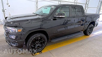 2021 Ram 1500 Big Horn Crew Cab Short Bed - samochód z USA z aukcji Manheim, oferta Kup Teraz w AUTOMAX