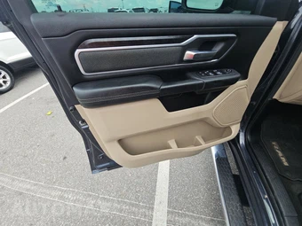 2021 Ram 1500 Big Horn Crew Cab Short Bed - miniatura 9