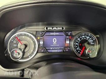 2021 Ram 1500 Big Horn Crew Cab Short Bed - miniatura 14