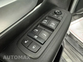 2021 Ram 1500 Big Horn Crew Cab Short Bed - miniatura 38