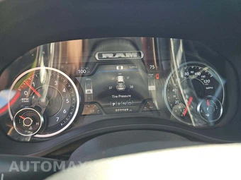2021 Ram 1500 Big Horn Crew Cab Short Bed - miniatura 9