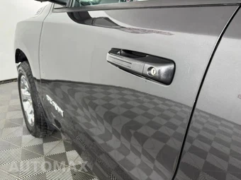2021 Ram 1500 Big Horn Crew Cab Short Bed - miniatura 24