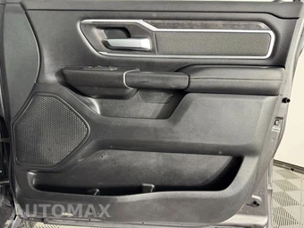 2021 Ram 1500 Big Horn Crew Cab Short Bed - miniatura 38