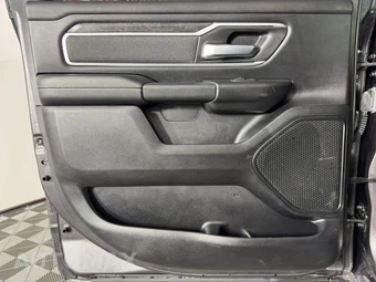 2021 Ram 1500 Big Horn Crew Cab Short Bed - miniatura 39