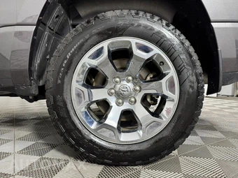 2021 Ram 1500 Big Horn Crew Cab Short Bed - miniatura 42