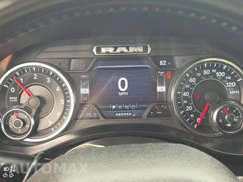 2021 Ram 1500 Big Horn Crew Cab Short Bed - miniatura 9