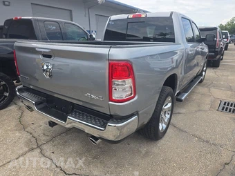 2021 Ram 1500 Big Horn Crew Cab Short Bed - miniatura 4