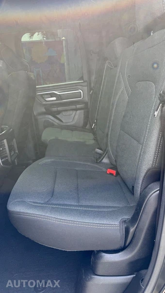 2021 Ram 1500 Big Horn Extended Cab Medium Bed - miniatura 6
