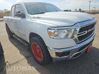 2021 Ram 1500 Big Horn Extended Cab Medium Bed - miniatura 3