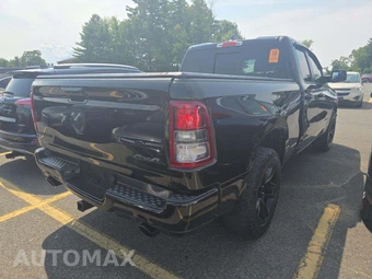 2021 Ram 1500 Big Horn Extended Cab Medium Bed - miniatura 3