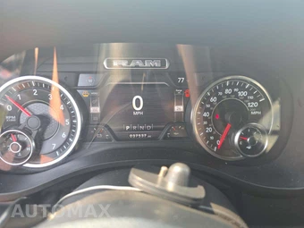 2021 Ram 1500 Big Horn Extended Cab Medium Bed - miniatura 9