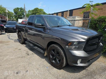 2021 Ram 1500 Classic Express Extended Cab Medium Bed - miniatura 4