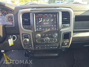 2021 Ram 1500 Classic Express Extended Cab Medium Bed - miniatura 10