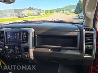 2021 Ram 1500 Classic Express Extended Cab Medium Bed - miniatura 19