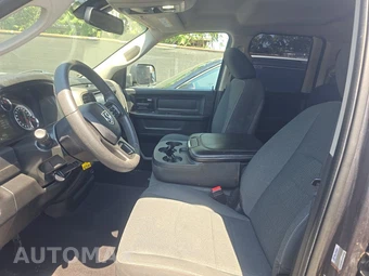 2021 Ram 1500 Classic Express Extended Cab Medium Bed - miniatura 8
