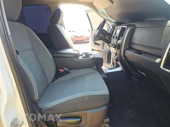 2021 Ram 1500 Classic SLT Crew Cab Medium Bed - miniatura 18