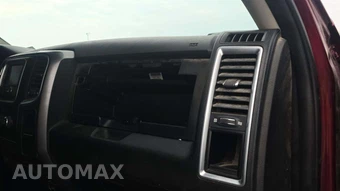 2021 Ram 1500 Classic SLT Crew Cab Medium Bed - miniatura 21
