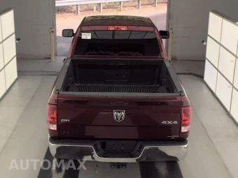 2021 Ram 1500 Classic SLT Crew Cab Medium Bed - miniatura 5