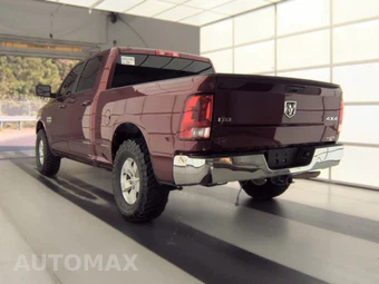 2021 Ram 1500 Classic SLT Crew Cab Medium Bed - miniatura 6