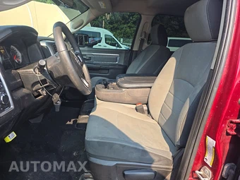 2021 Ram 1500 Classic SLT Crew Cab Medium Bed - miniatura 7