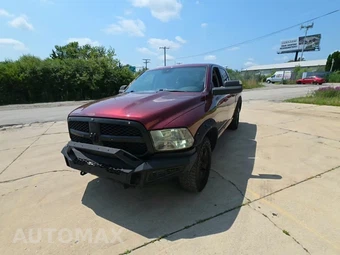 2021 Ram 1500 Classic SLT Crew Cab Medium Bed