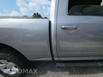 2021 Ram 1500 Classic SLT Crew Cab Medium Bed - miniatura 27
