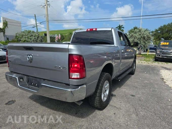 2021 Ram 1500 Classic SLT Crew Cab Medium Bed - miniatura 3