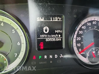 2021 Ram 1500 Classic SLT Crew Cab Medium Bed - miniatura 9
